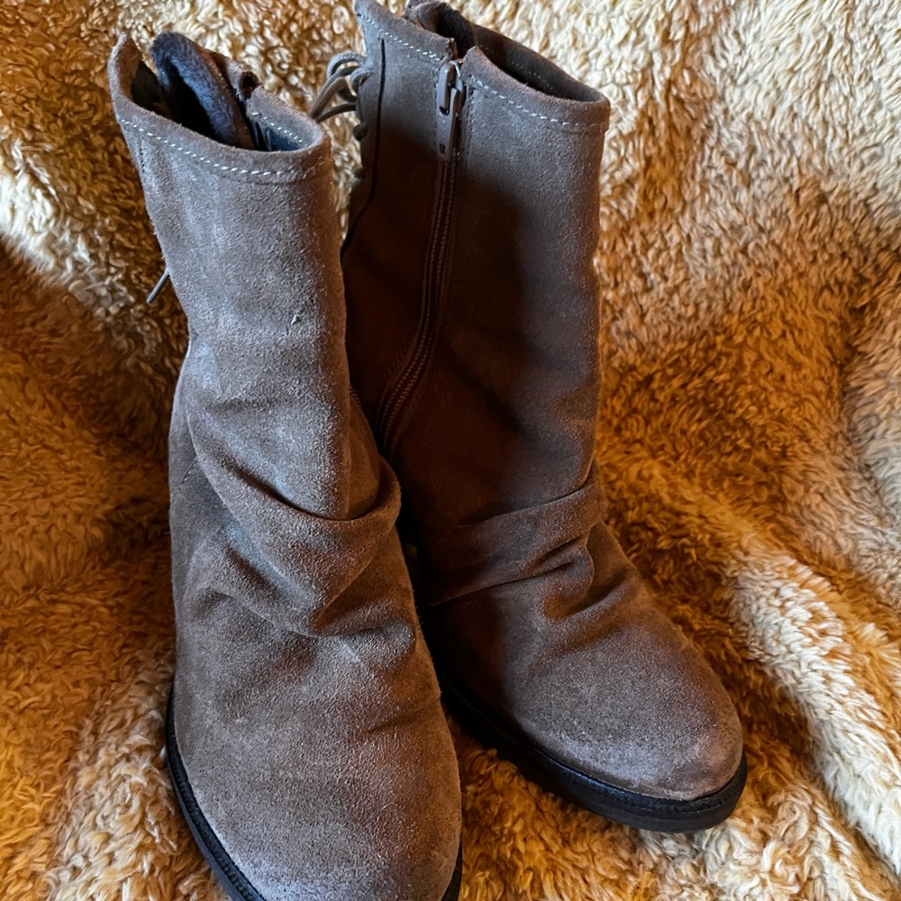 Barlow boots. Great condition